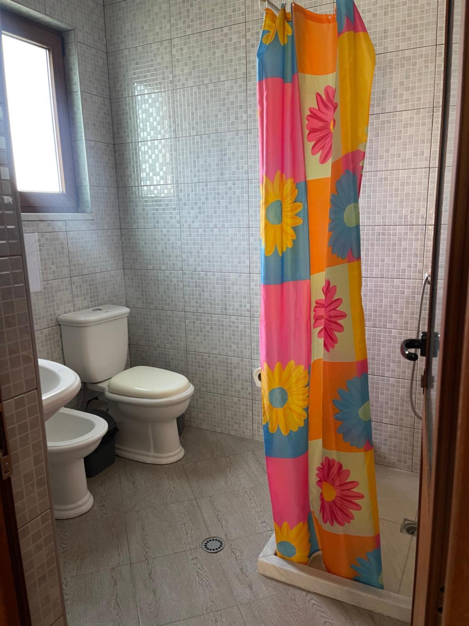 Ajla'S Home Vorë 外观 照片
